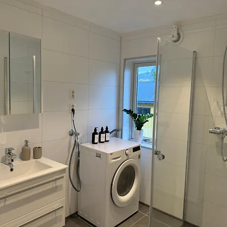 Traelvik Huset B Apartament *