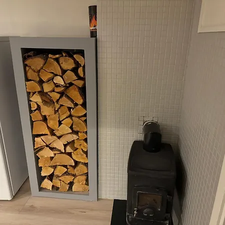 Traelvik Huset B Tofta