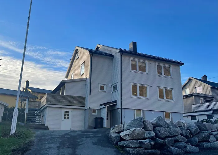 Traelvik Huset B Tofta